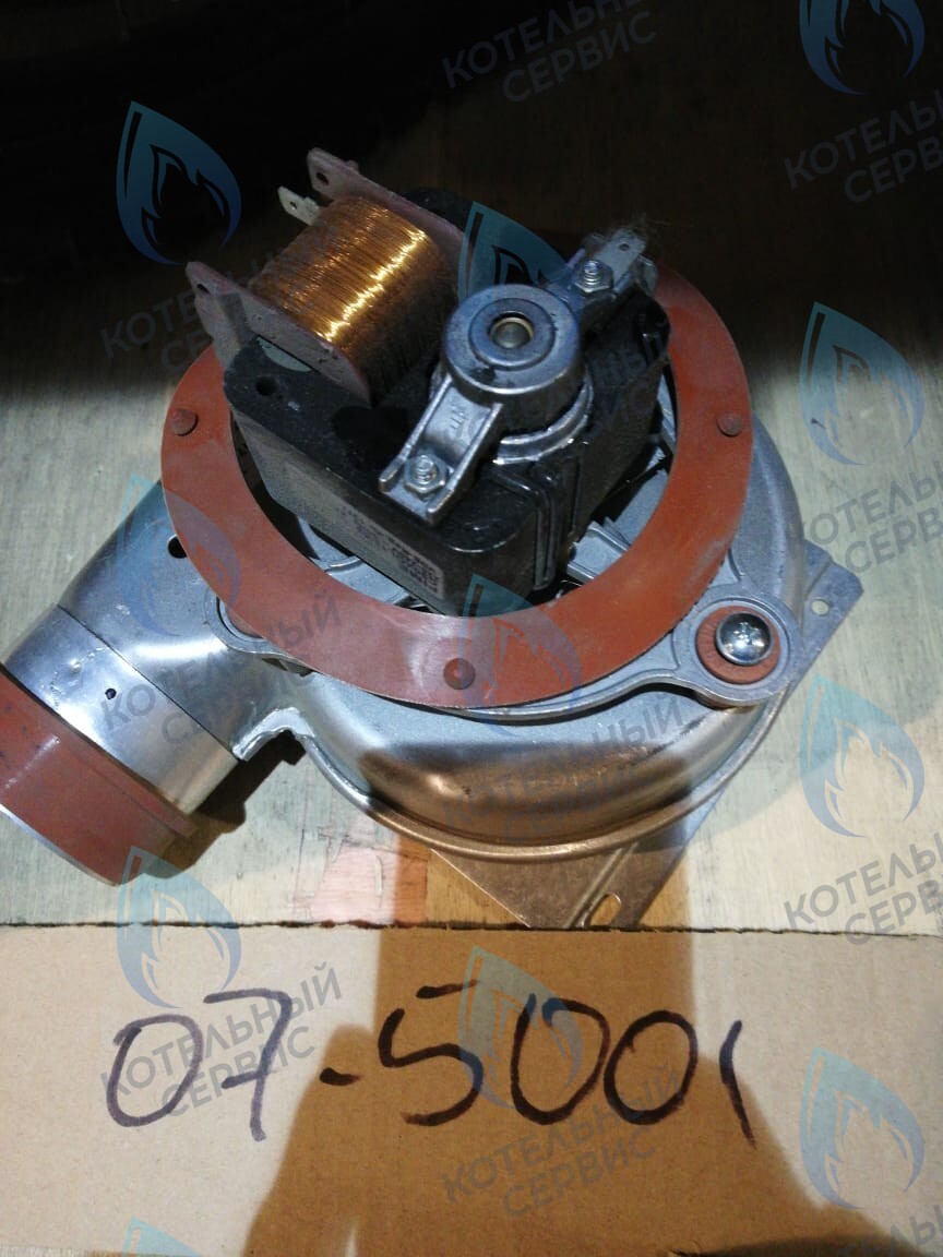07-5001 Вентилятор для котлов 24 кВт Polykraft Alpine Light с красными патрубками отбора (47W) в Москве